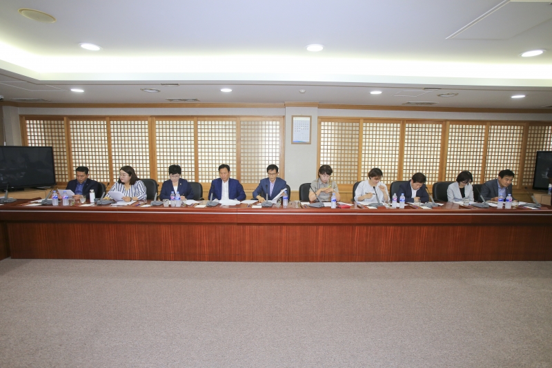 20180703-009[AP7U6803-구미시의회 전체의원 간담회.JPG