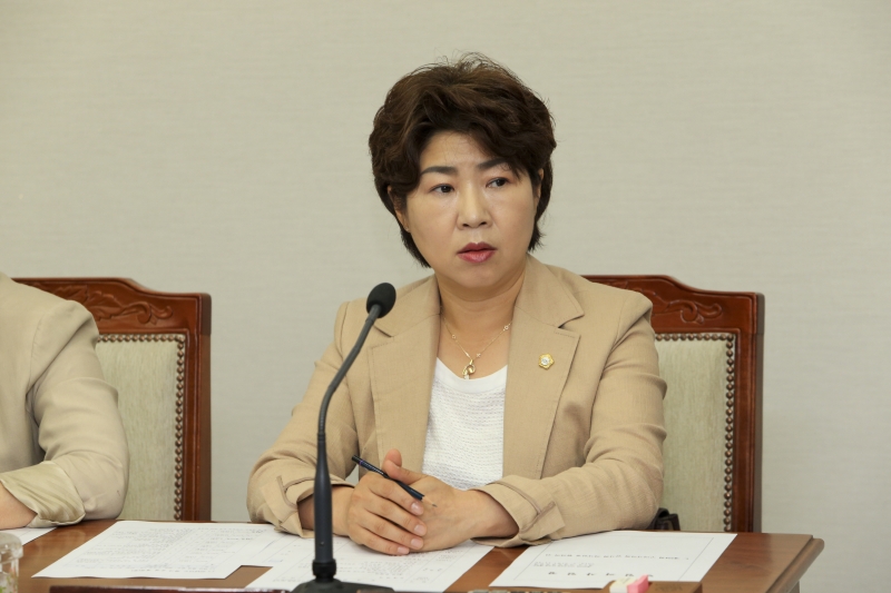 20180705-061[AP7U7076-폐회중 의회운영위원회 활동.JPG