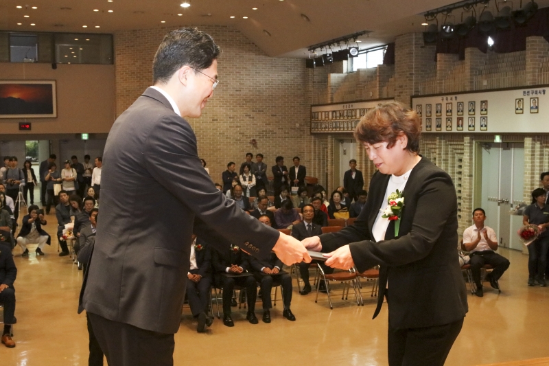 20180615-117[536A9908-제7회 전국동시지방선거 당선자 교부식.JPG