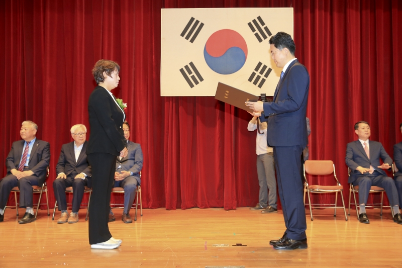 20180615-118[AP7U5822-제7회 전국동시지방선거 당선자 교부식.JPG