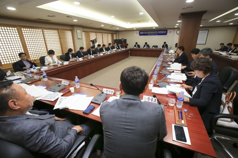 20180627-036[AP7U6437-제8대 구미시의회 의원 당선자 오리엔테이션.JPG