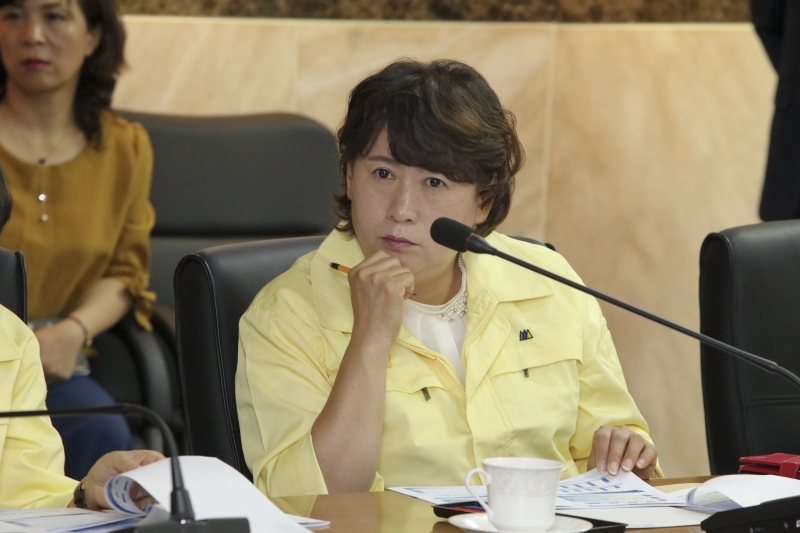 20180713-043[536A0335-제224회 임시회시 전체의원 구미상공회의소 방문.JPG