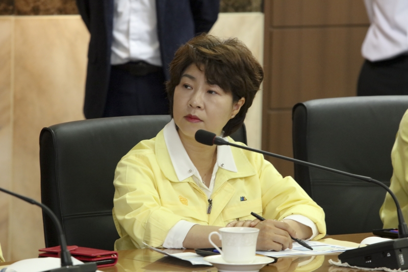 20180713-042[536A0332-제224회 임시회시 전체의원 구미상공회의소 방문.JPG