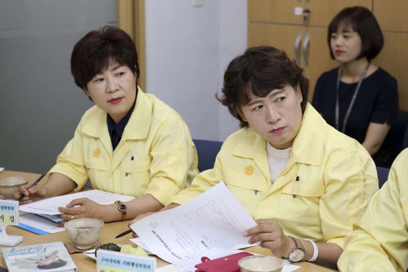 20180719-007[AP7U7718-제224회 임시회 기획행정위원회 금오종합사회복지관 방문.JPG