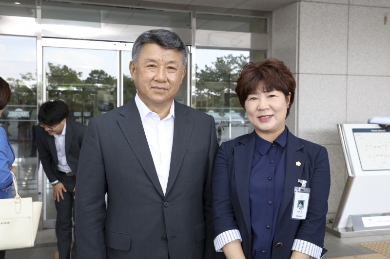 20180731-119[IMG_0971-구미시의회 의원 삼성전자 네트워크 사업부 이전 관련 국회 방문.JPG