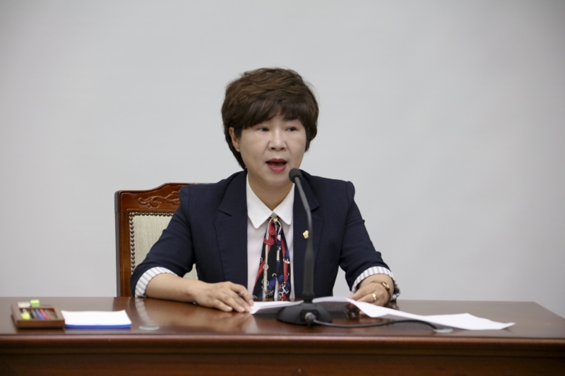 20180823-013[IMG_1156-폐회중 의회운영위원회 활동.JPG