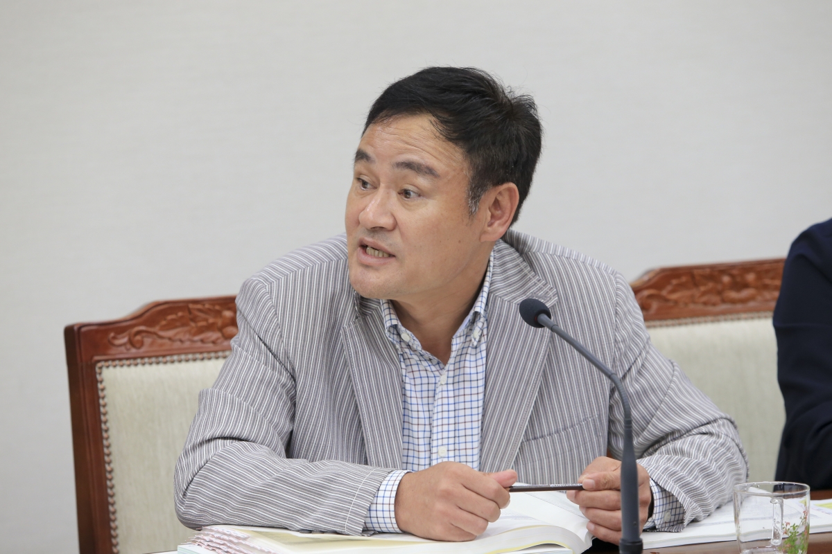 20180917-006[AP7U1239-제225회 정례회 기획행정위원회 소관 2018년도 추가경정예산안 예비심사.JPG