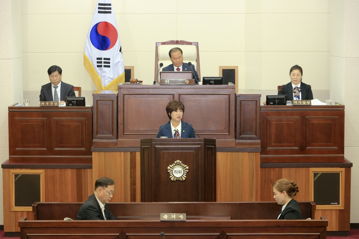 20181022-015[AP7U3945-제226회 임시회 제1차 본회의시 장미경 의원 5분 자유발언.JPG