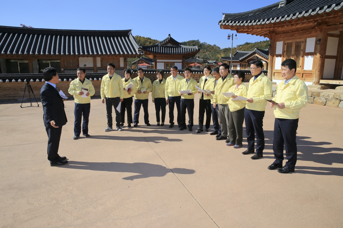 20181030-027[AP7U5099-제226회 임시회시 전체의원 신라불교초전지 현장방문.JPG