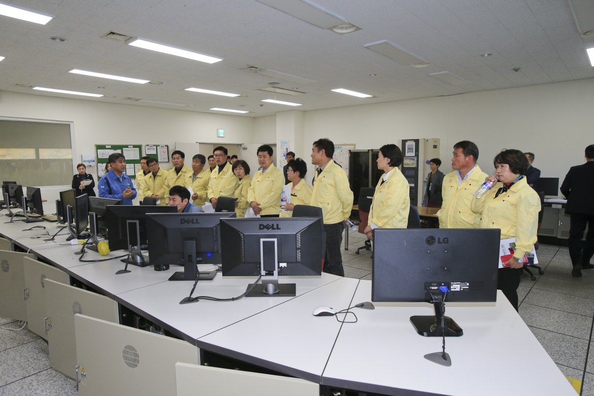 20181030-078[AP7U5233-제226회 임시회시 전체의원 환경자원화시설 현장방문.JPG