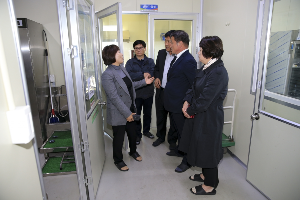 20181101-045[AP7U5651-구미시의회 의원 전북 완주군 로컬푸드 가공센터 시설 비교견학.JPG