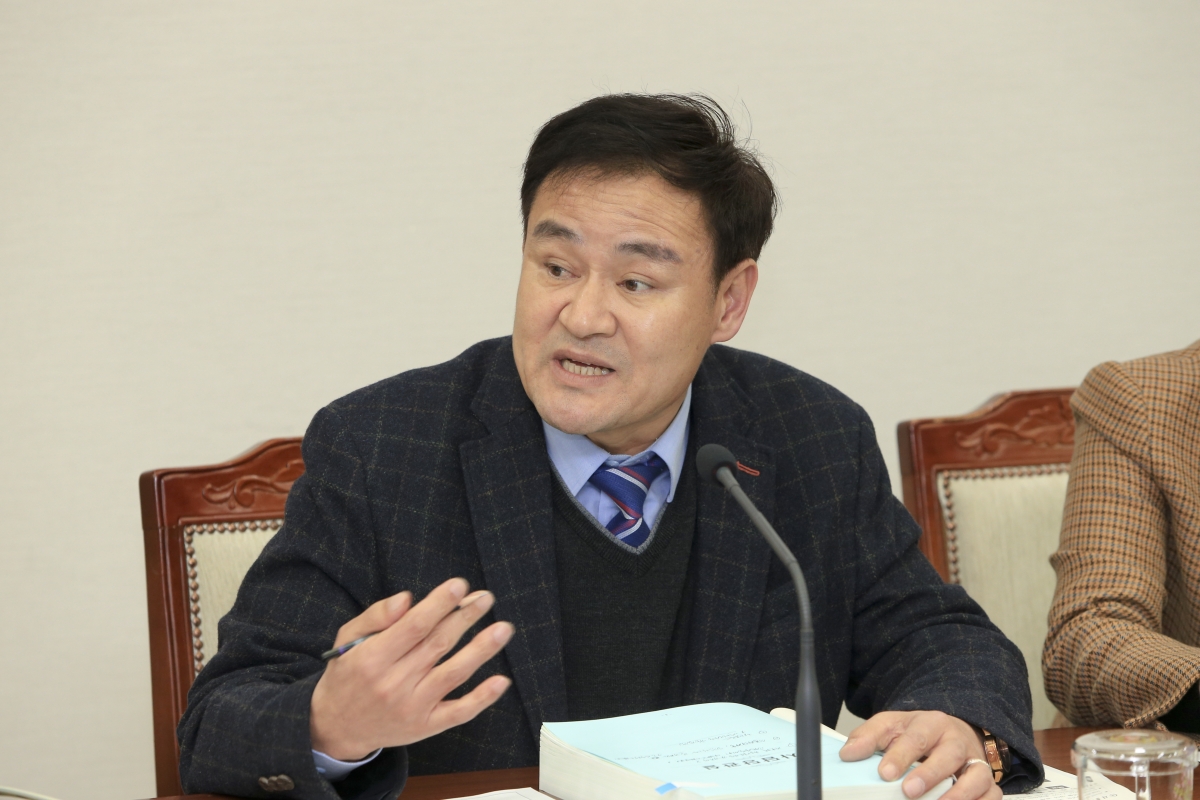 20190128-006[AP7U1840-제228회 임시회 기획행정위원회 소관 2019년도 주요업무 보고 청취.jpg