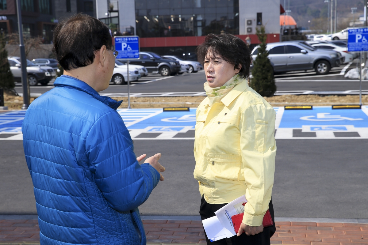 20190312-070[AP7U3698-제229회 임시회 기획행정위원회 구미시 가족행복플라자 방문.jpg