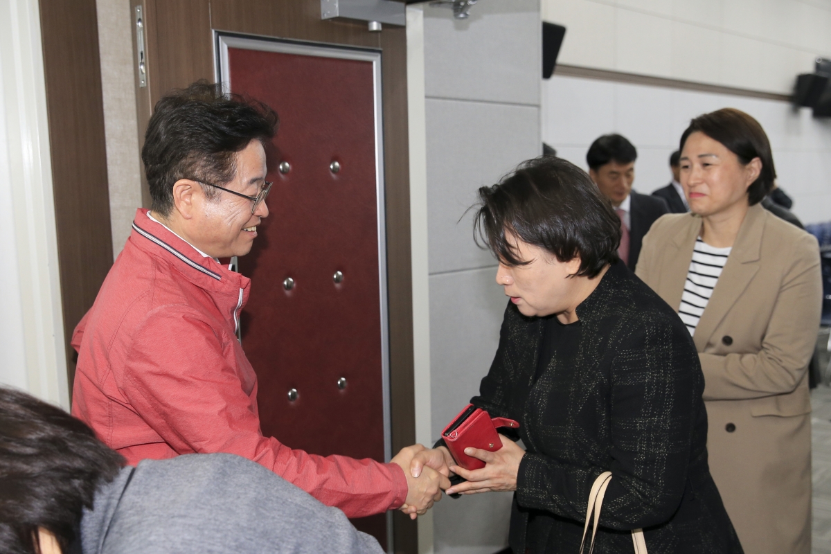 20190403-052[AP7U4865-이철우 경북도지사 현장소통 간담회.jpg