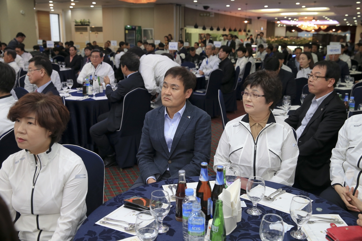 20190409-047[AP7U5230-제57회 경북도민체전 구미시선수단 필승결의대회 및 결단식.JPG