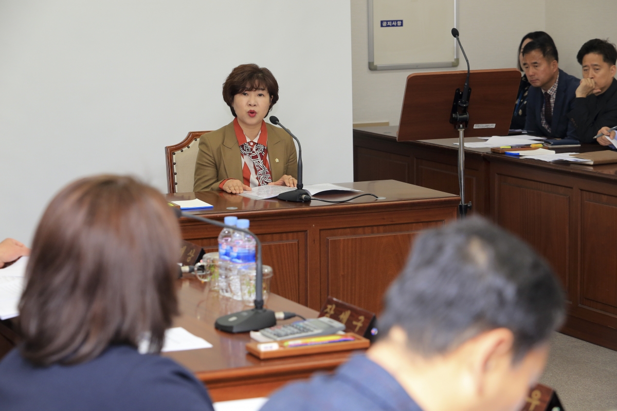 20190415-020[AP7U5693-폐회중 의회운영위원회 활동.jpg