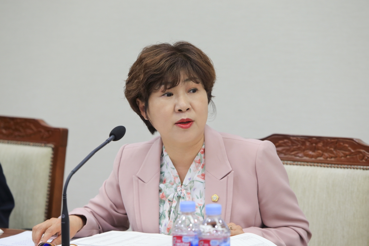 20190426-045[AP7U6621-제230회 임시회 기획행정위원회 소관 2019년도 제1회 추가경정예산안 예비심사.jpg