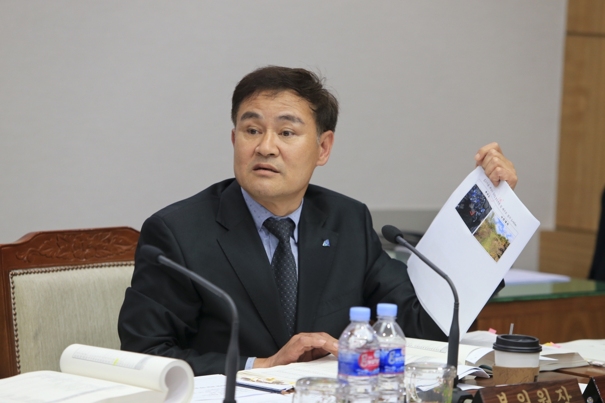 20190430-057[AP7U7206-제230회 임시회 예산결산특별위원회 2019년도 제1회 추가경정예산안 심사.jpg