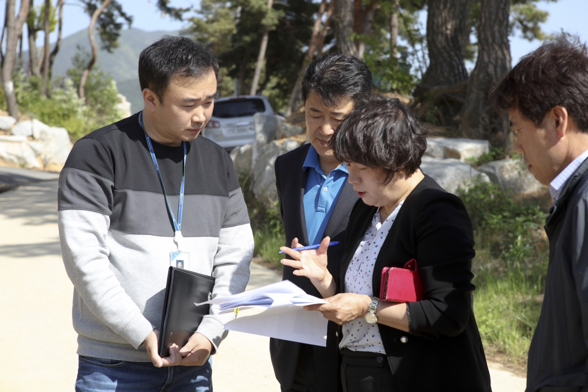 20190502-049[IMG_4018-제230회 임시회 예산결산특별위원회 제1회 추경예산안 관련 선산읍 신기리 현장방문.jpg