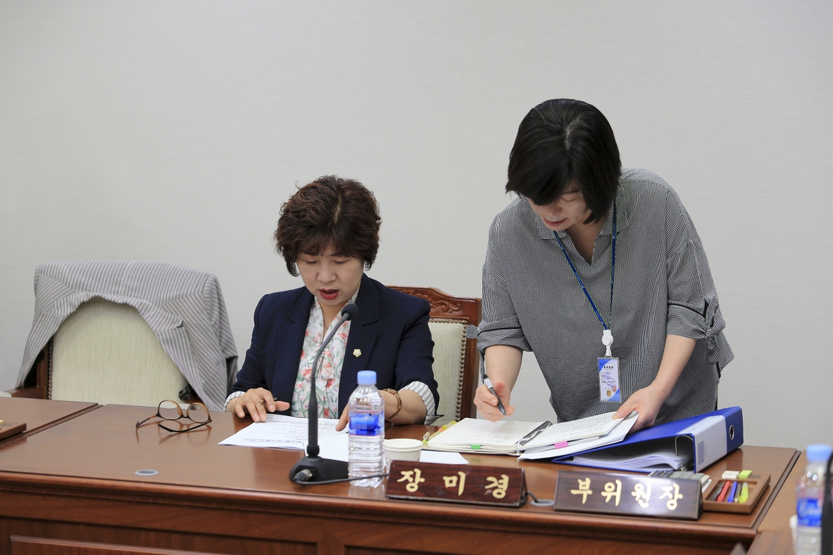 20190520-033[AP7U7904-행정사무조사특별위원회 1차 조사활동.jpg