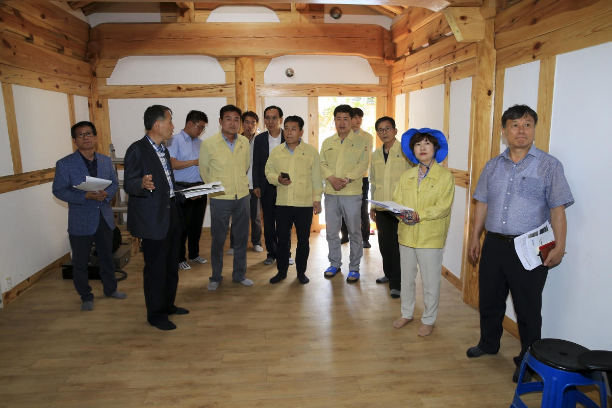 20190530-063[AP7U8320-행정조사특별위원회 영남유교문화진흥원 현장방문.jpg