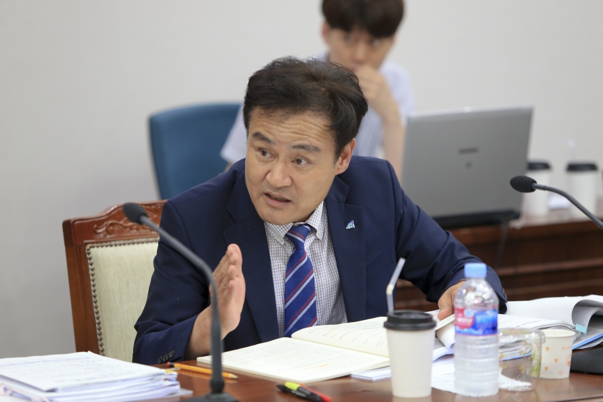 20190702-029[AP7U0025-제5차 행정사무조사특별위원회 활동.jpg