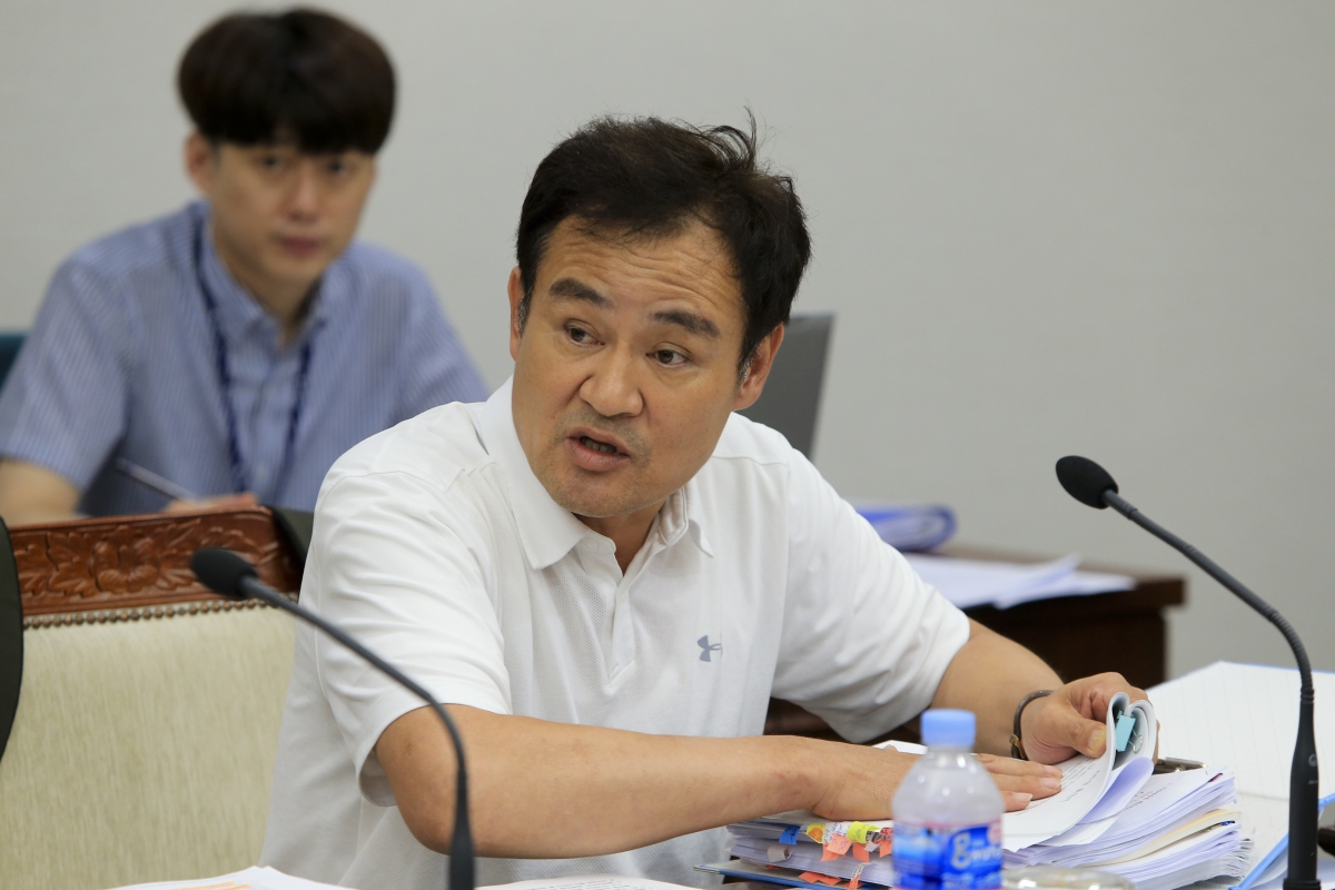 20190805-011[AP7U1428-제6차 행정사무조사특별위원회 활동.jpg