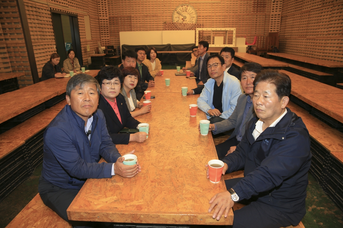 20190923-010[AP7U3337-제233회 임시회시 산업건설위원회 충남 아산시 세계꽃식물원 비교견학.jpg