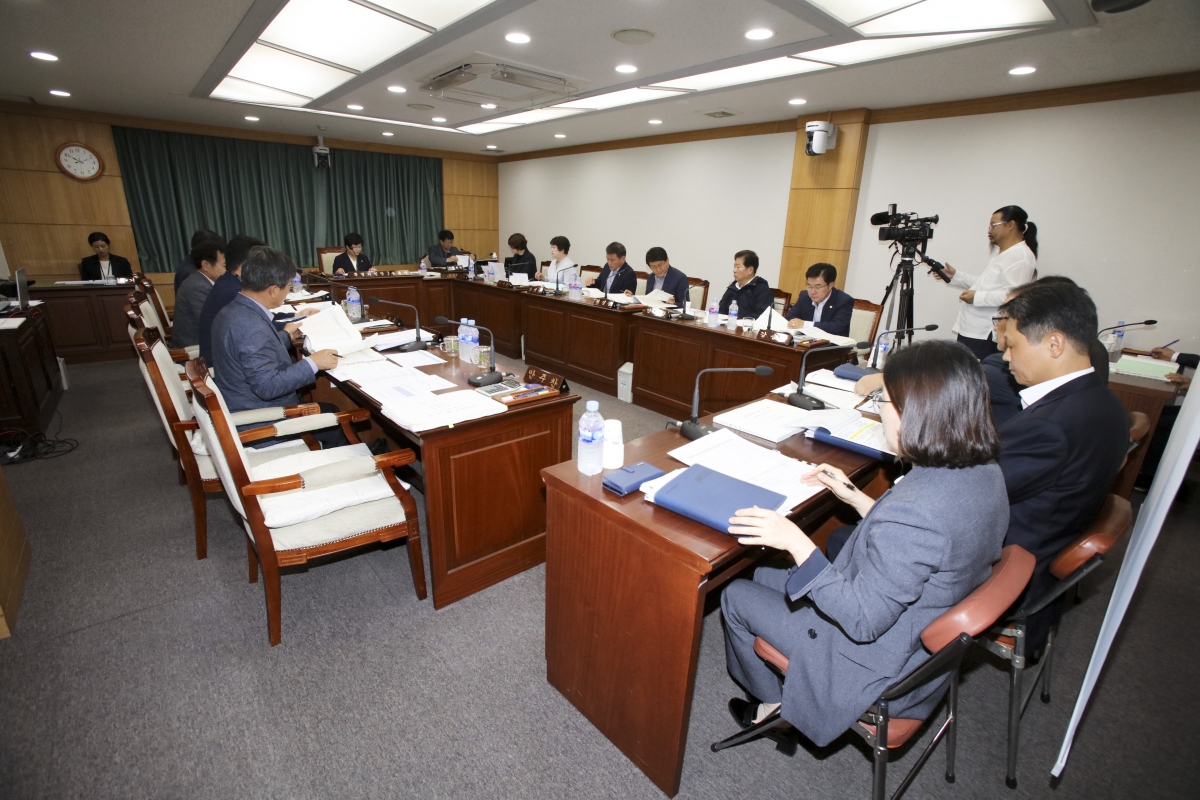 20190926-001[IMG_5086-제233회 임시회 예산결산특별위원회 2019년도 제2회 추경예산안 심사활동.jpg