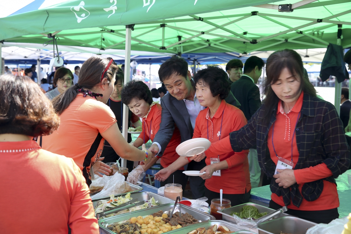 20191004-069[AP7U4234-이통장 한마음 연수대회.jpg