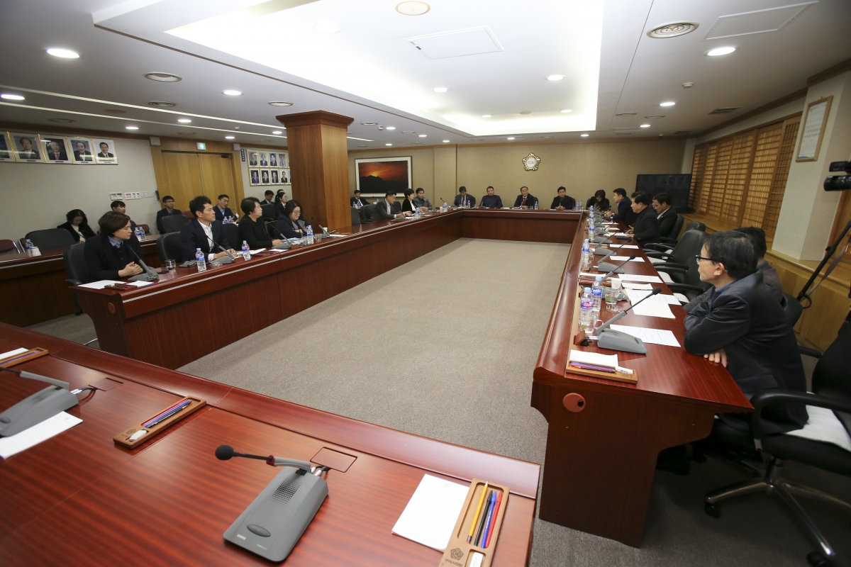 20191125-013[AP7U7798-구미시의회 전체의원 간담회.jpg