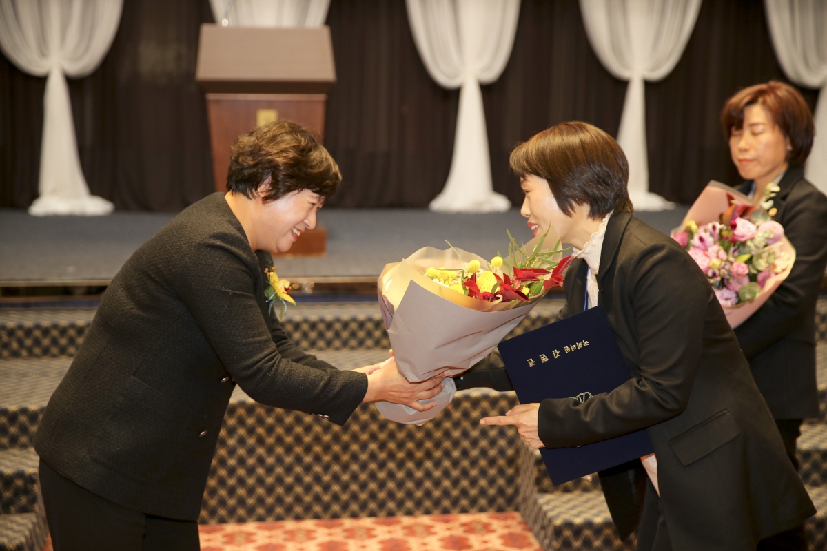 20191128-101[AP7U8696-한국공인중계사협회 구미시지회장 취임식 송년회.jpg