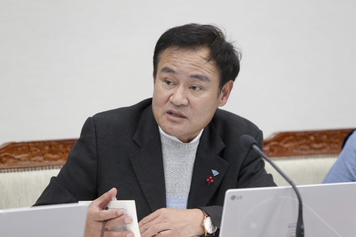 20191128-035[AP7U8578-제235회 정례회 기획행정위원회 2020년도 예산안 및 기금운용계획안 예비심사 활동.jpg