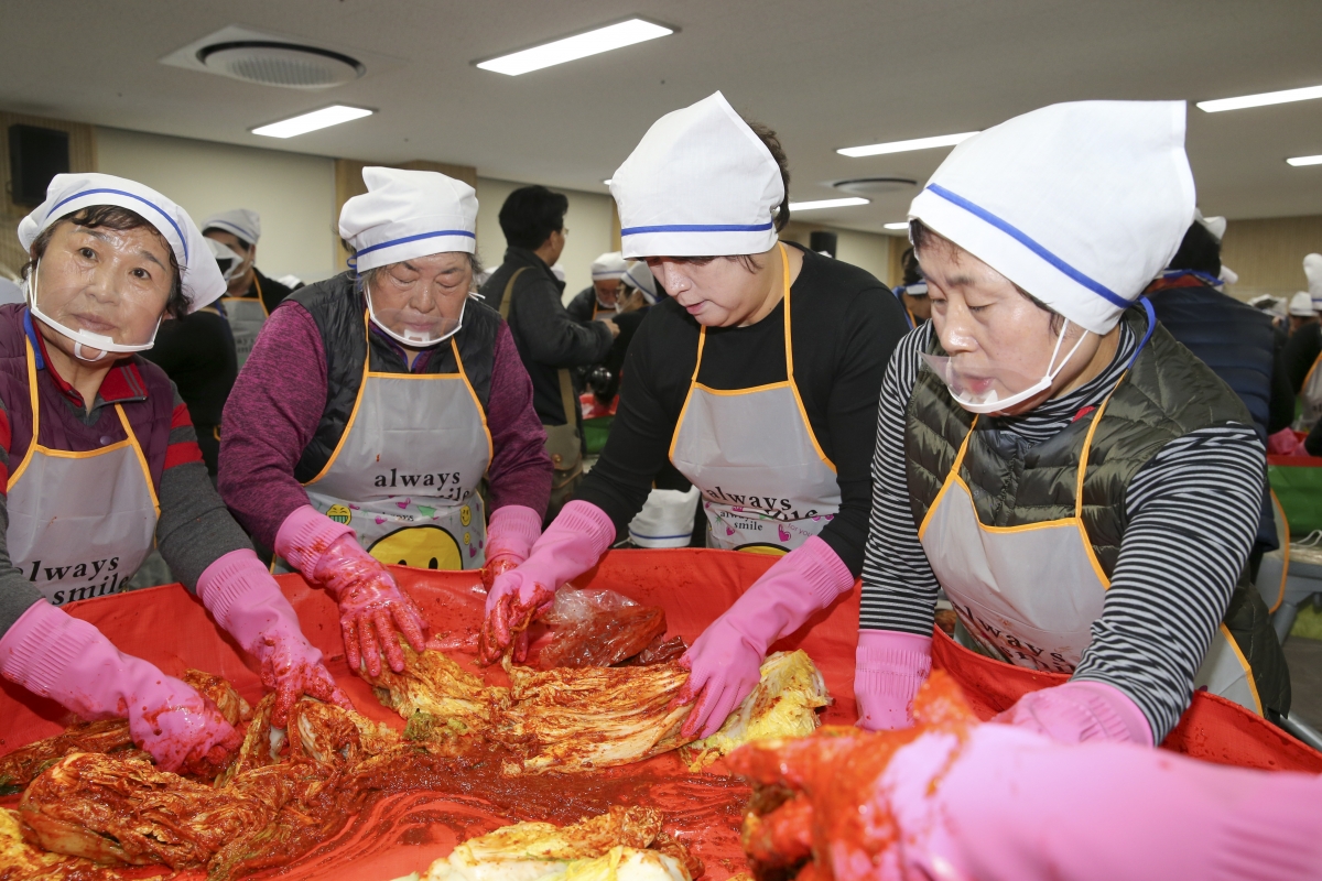 20191218-032[AP7U9884-관내 농축협 김장 나눔행사.jpg