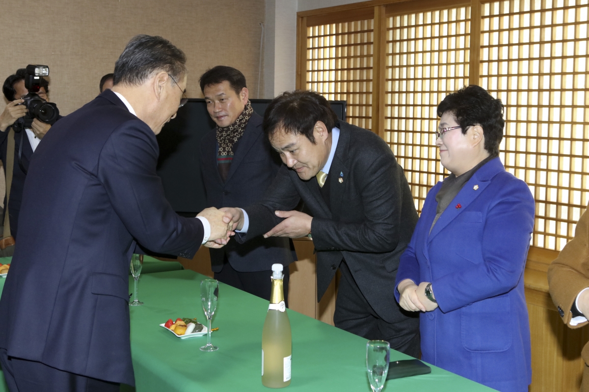 20200103-012[IMG_6624-2020 구미시의회 신년인사회.jpg