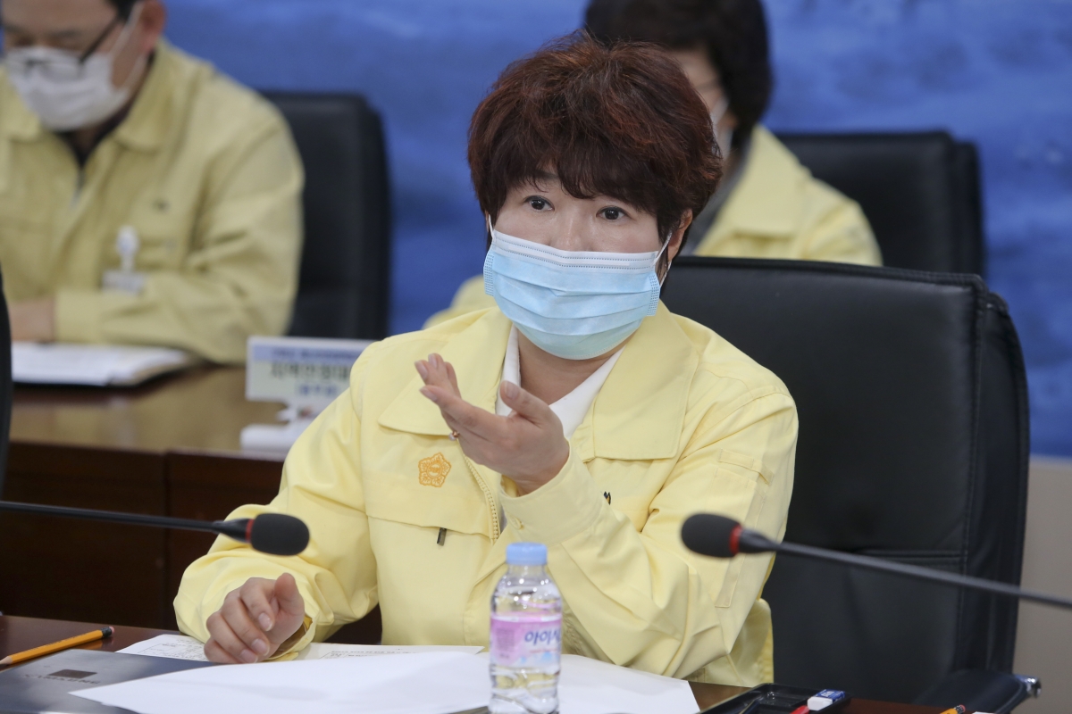 20200221-030[AP7U1513-신종 코로나바이러스 감염증-19와 관련 구미시 재난안전대책본부 방문.jpg