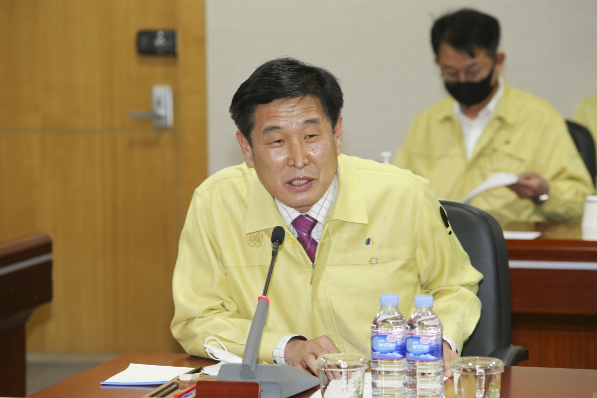 20200417-037[AP7U2147-전체의원 간담회.jpg