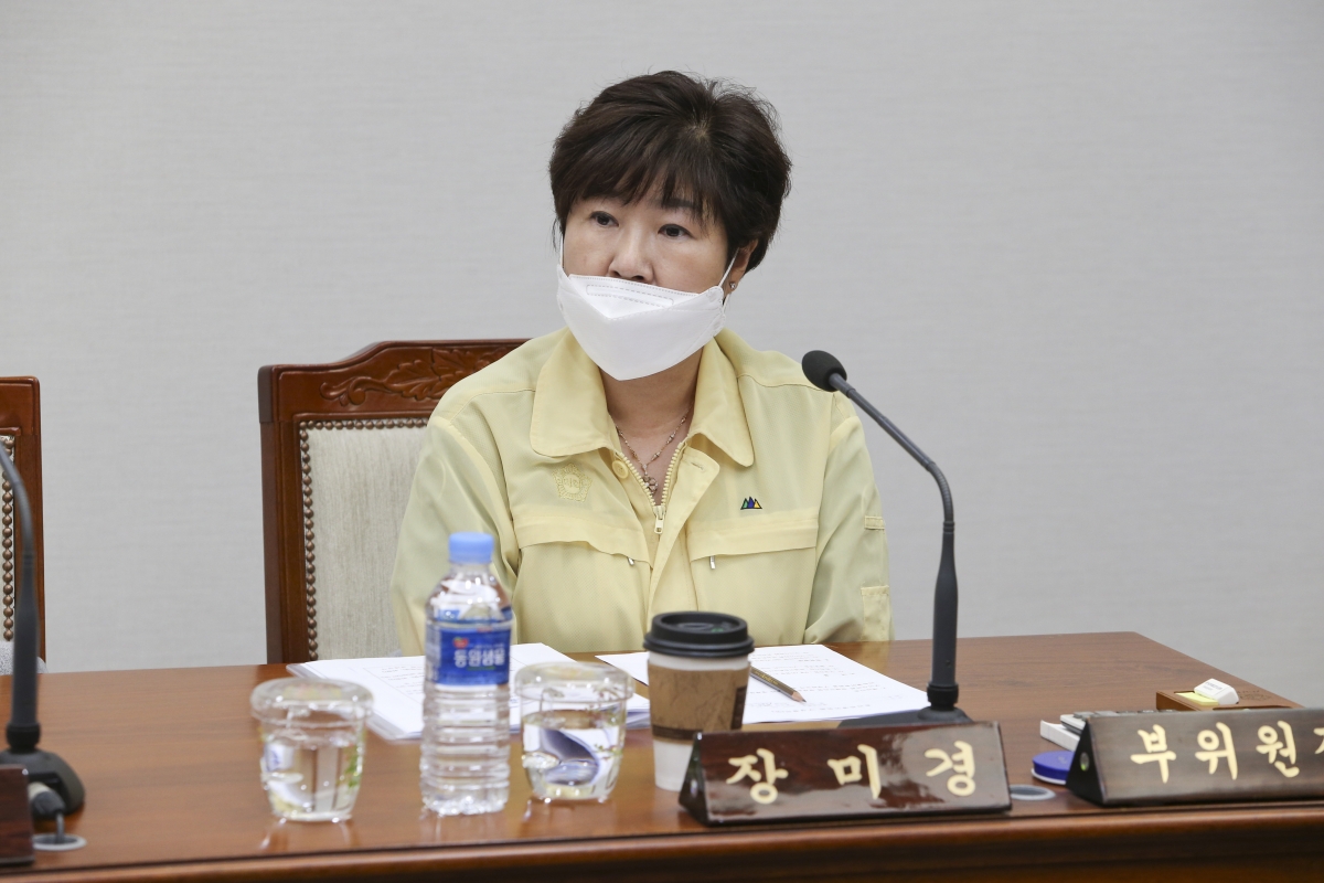 20200525-018[AP7U3118-폐회중 의회운영위원회 활동.jpg