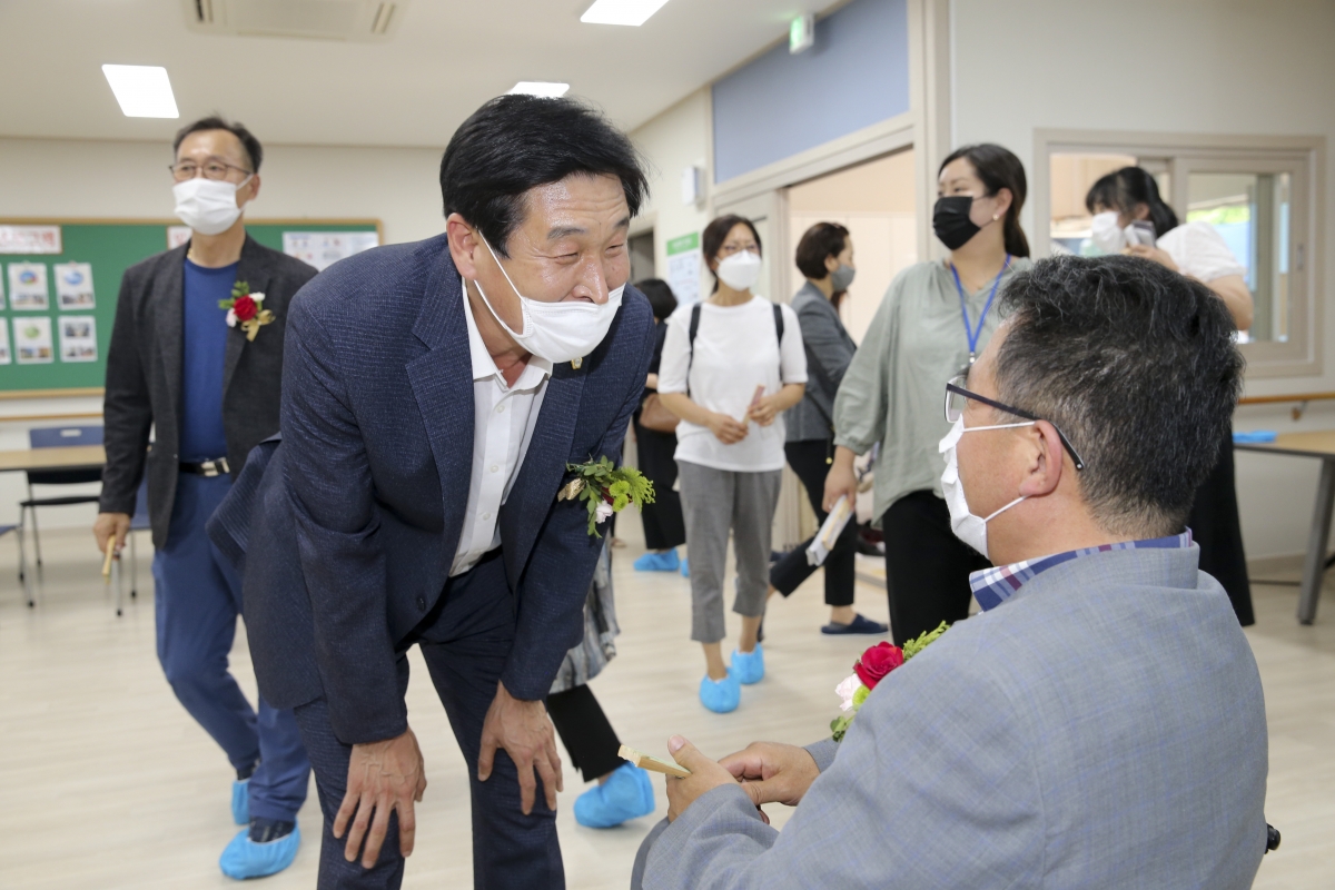 20200610-027[AP7U4132-장천주간보호센터 개소식.jpg