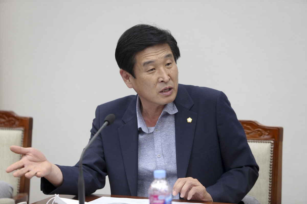 20200717-031[AP7U7126-제242회 임시회 의회운영위원회 활동.jpg