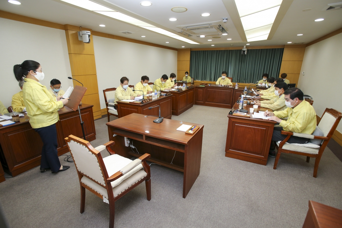 20200901-016[AP7U8209-폐회중 의회운영위원회 활동.JPG