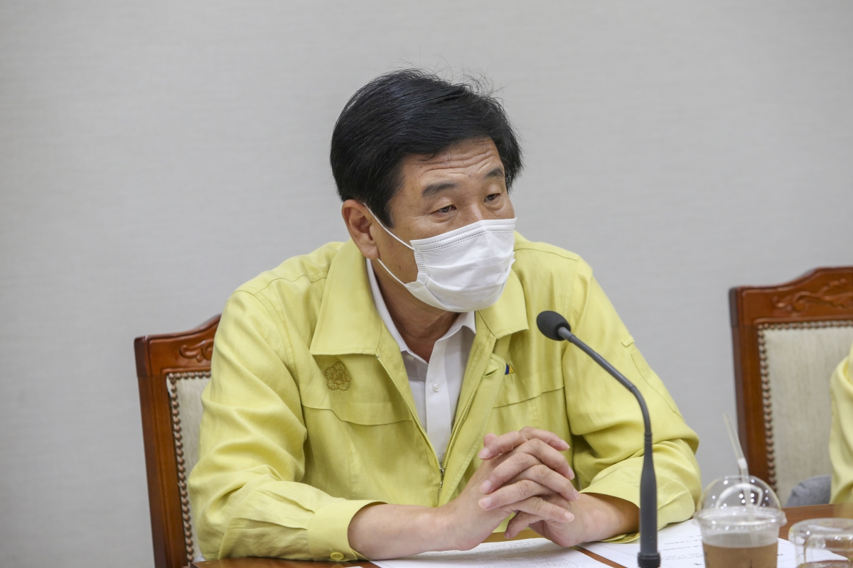 20200901-027[AP7U8230-폐회중 의회운영위원회 활동.JPG