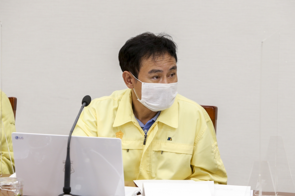 20200911-025[AP7U8748-제243회 임시회 기획행정위원회 조례안 심사할동.JPG