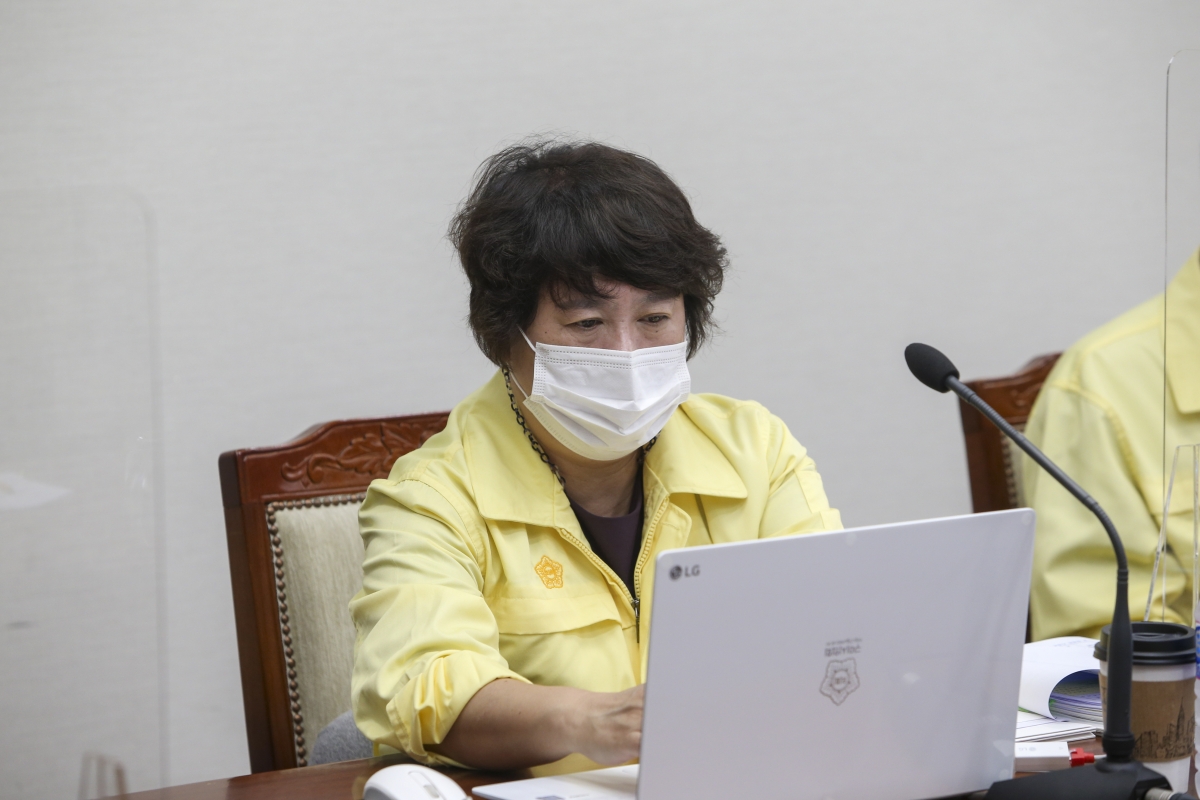 20200911-049[AP7U8674-제243회 임시회 산업건설위원회 조례안 심사할동.JPG