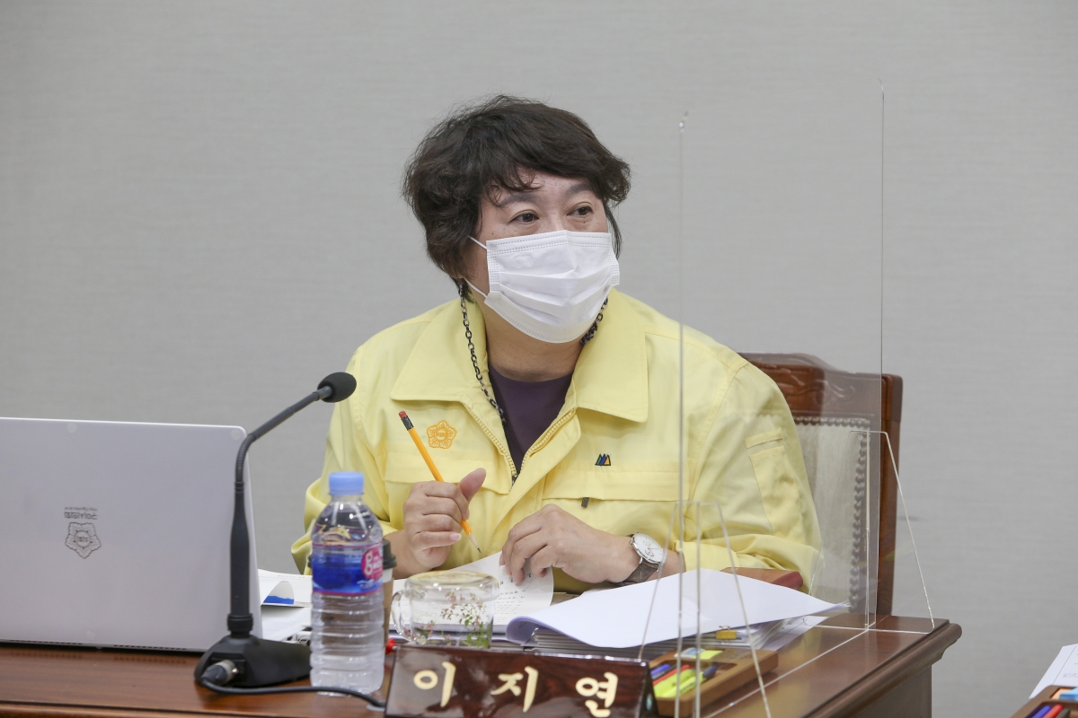 20200911-066[AP7U8796-제243회 임시회 산업건설위원회 조례안 심사할동.JPG