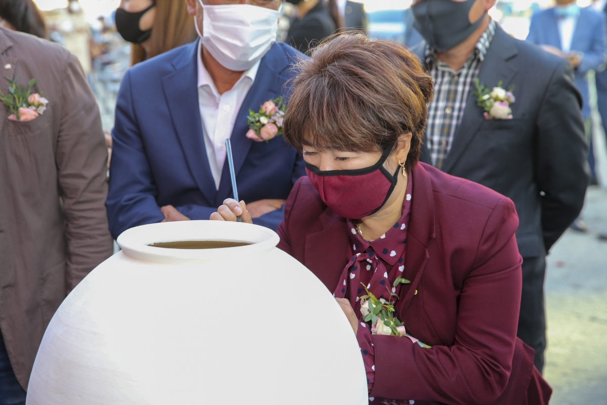 20201014-043[AP7U0429-제2회 2020 구미국제 컨템포러리 아트페어.JPG