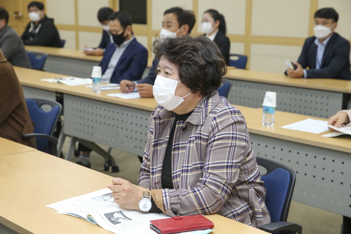 20201117-006[AP7U3043-민주평통 구미시협의회 2020년 4분기 정기회의 및 통일의견수렴.JPG