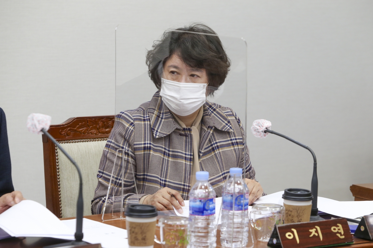 20201130-009[AP7U3926-제245회 정례회 의회운영위원회 소관 2021년도 예산안 및 기금운용계획안 예비심사활동.JPG