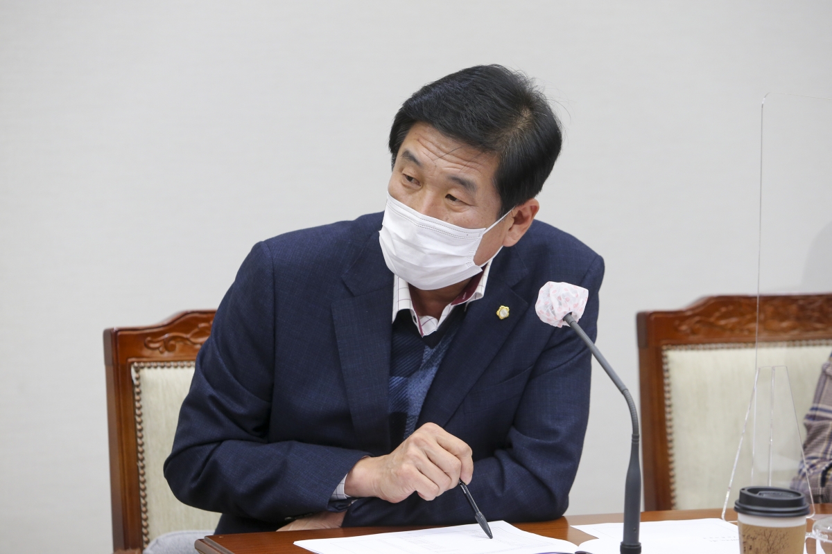 20201130-016[AP7U3950-제245회 정례회 의회운영위원회 소관 2021년도 예산안 및 기금운용계획안 예비심사활동.JPG