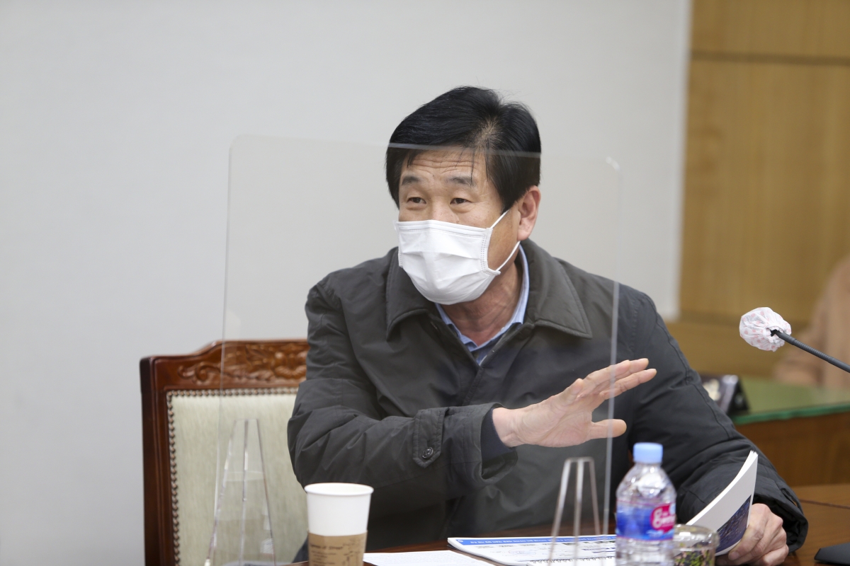 20210203-035[AP7U7087-제246회 임시회 산업건설위원회 간담회 개최-홍경구 단국대학교 교수.jpg